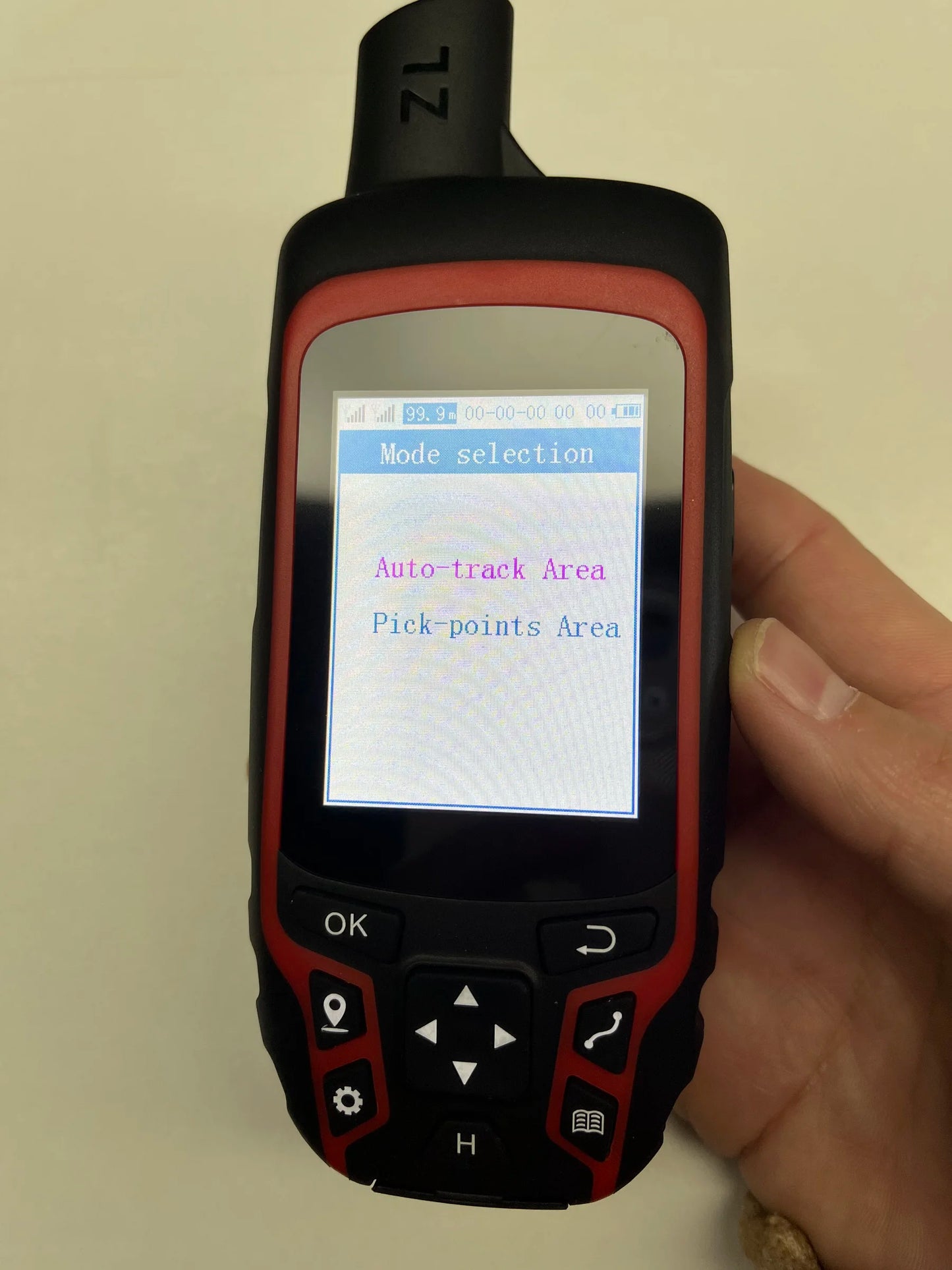 High Precision Portable GPS Tracker